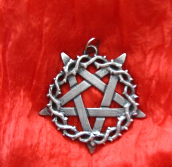 Перевернутая Пентаграмма