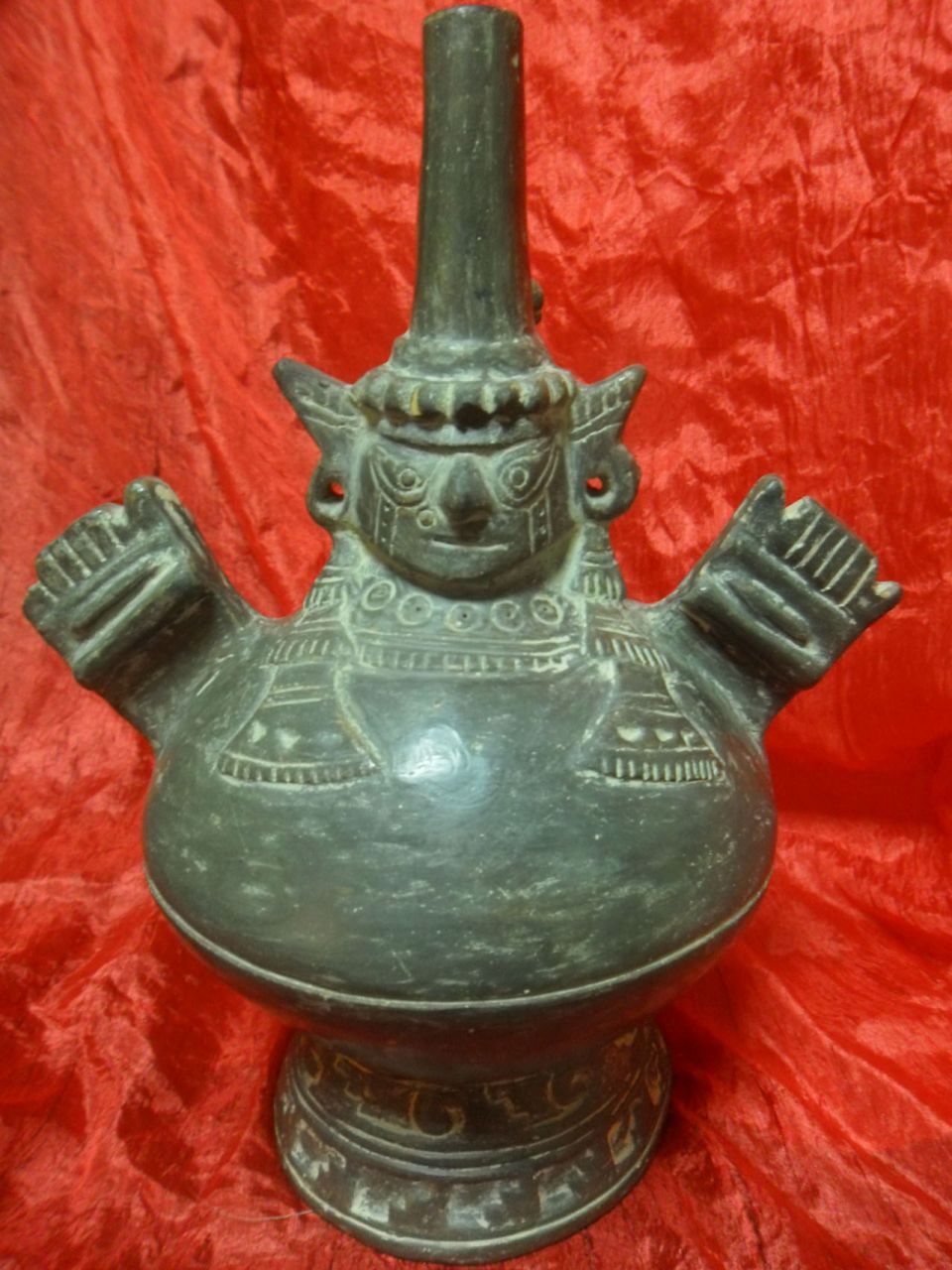 Священный предмет "уака" Перу